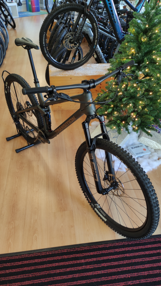 Transition Bikes Spur XO1